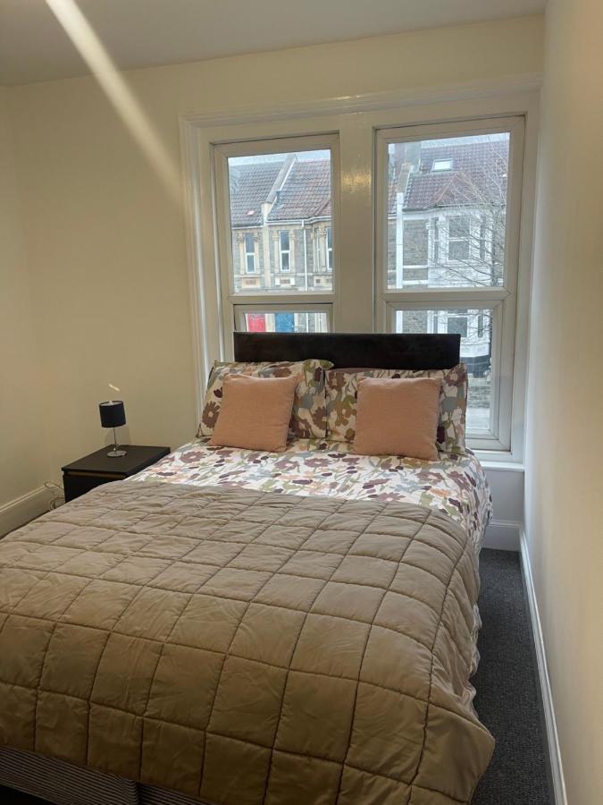 Lovely Room In Bristol 5 Extérieur photo